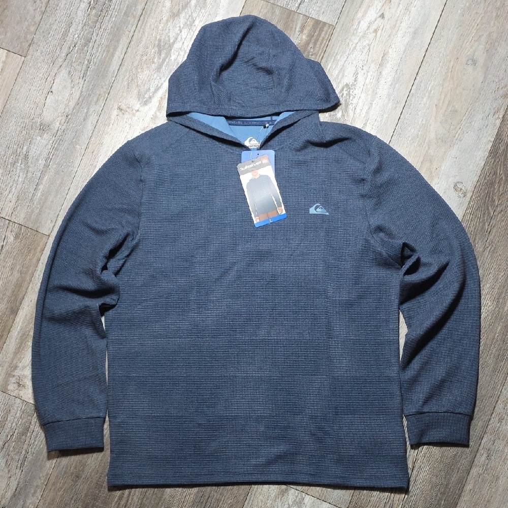 Quiksilver | Men's Textured Pullover Hooded Moisture Wicking Longsleeve *NWT